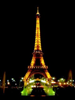 Tapety na telefon 240x3203 - Eiffel_Tower.jpg